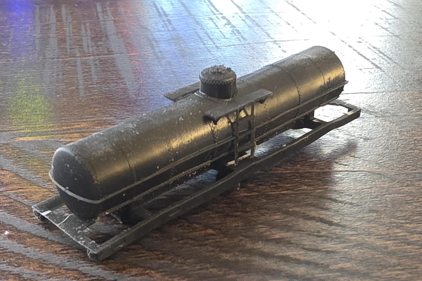 N scale UTLX Tank Car kits (and others)