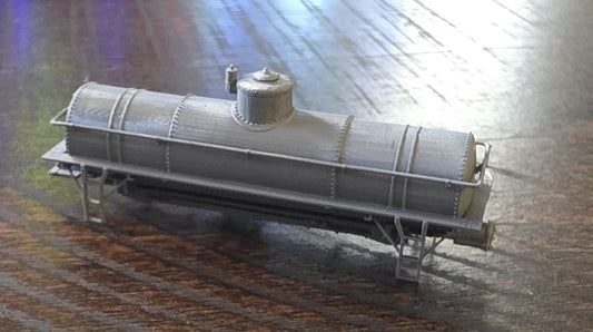 N scale UTLX Tank Car kits (and others)